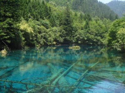 Inside_Jiuzhaigou